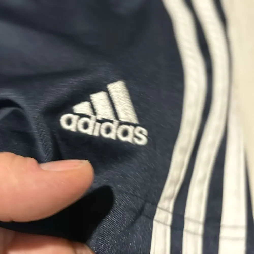 Adidas L navy white elastic waist drawstring gym shorts